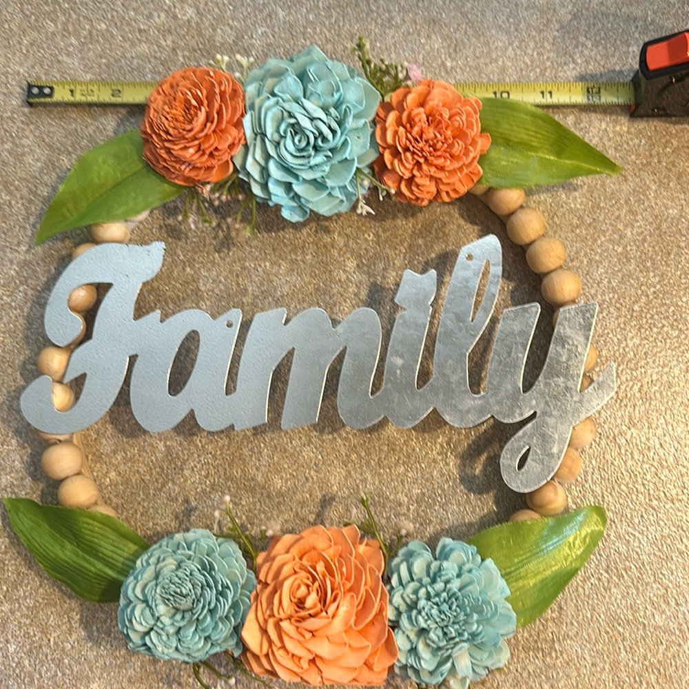 Wood flower family sign 
See photos for dimensions